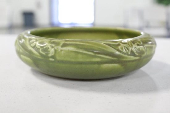 1921 ROOKWOOD EMBOSSED BOWL, 6" X 1.5"