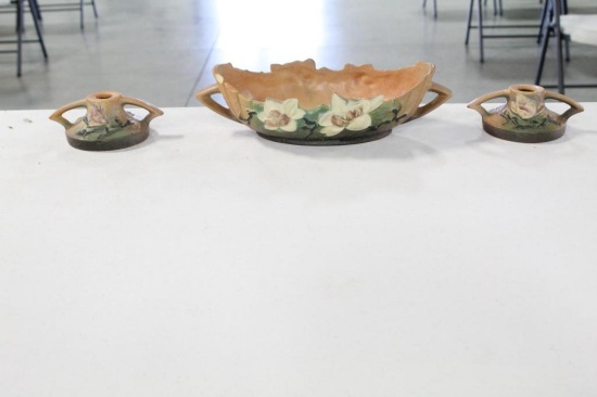 ROSEVILLE MAGNOLIA BOWL 10" WITH MATCHING 2.5" CANDLE HOLDERS, CHIPS ON CAN