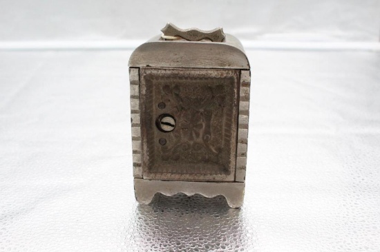 MEDALLION SAFE BANK, CAST IRON, 2.75" X 3.25" X 5"