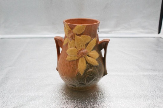 ROSEVILLE CLEMATIS VASE, 6"
