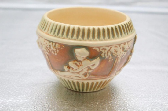 ROSEVILLE DONATELLO JARDINIERE, 4"