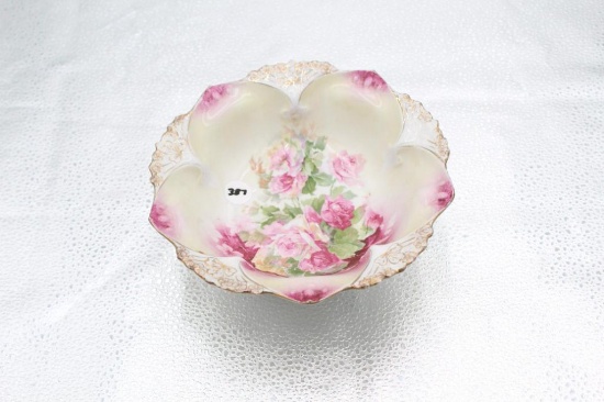 MARKED RS PRUSSIA SMALL SIZE FOOTED SERVING DISH