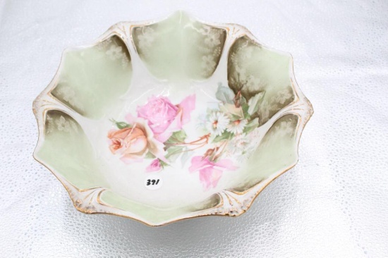 MARKED RS PRUSSIA SERVING BOWL