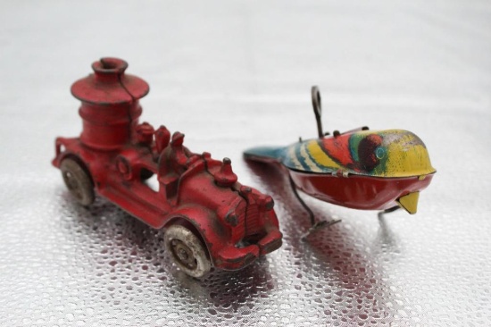 CAST IRON FIRE PUMPER ENGINE, 5", 1927 WINDUP BIRD THAT WORKS