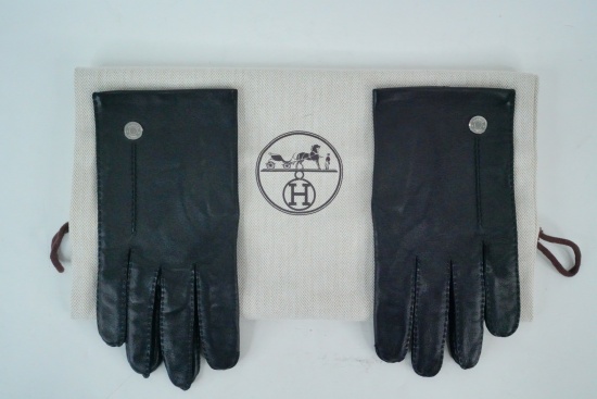 Hermes Black Lambskin Gloves W/Dust Bag