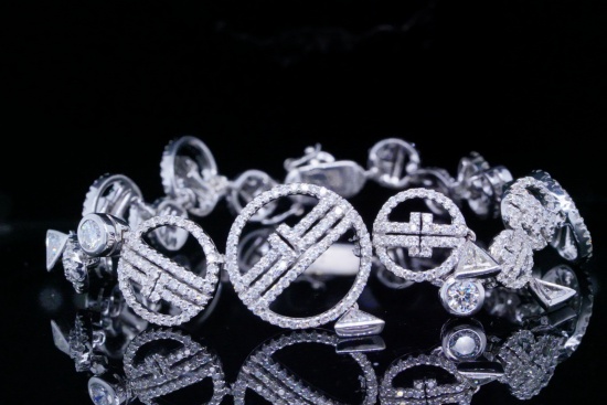 6.50ctw VS2-SI1/G-H Diamond and 18K 6.75" Bracelet