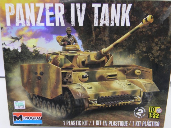 Monogram Panzer IV Tank model kit 85-7861 1:32 scale