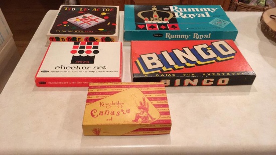 Assorted vintage games