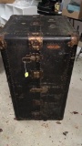 Hartman wardrobe trunk