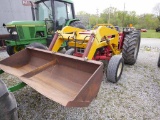 1975 IH 574 TRACTOR