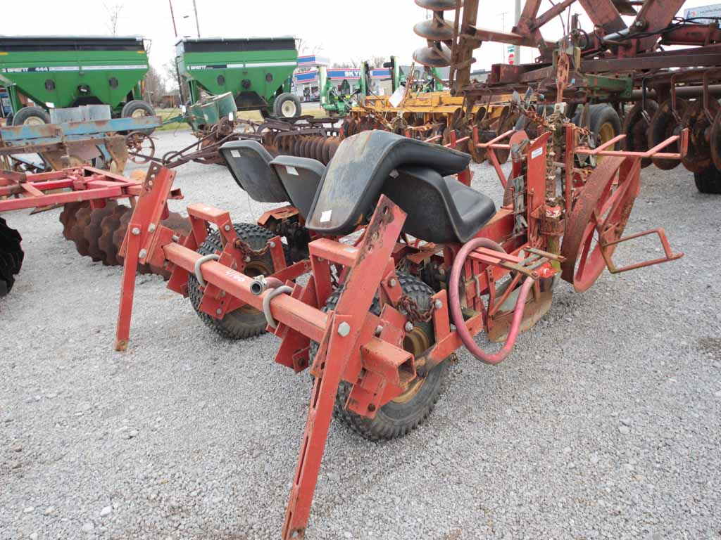2 ROW MECHANICAL TOBACCO SETTER