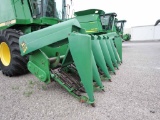 JD 693 CORN HEAD