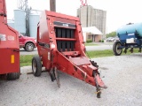 CIH 8420 ROUND BALER