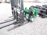 SKIDSTEER PALLET FORK