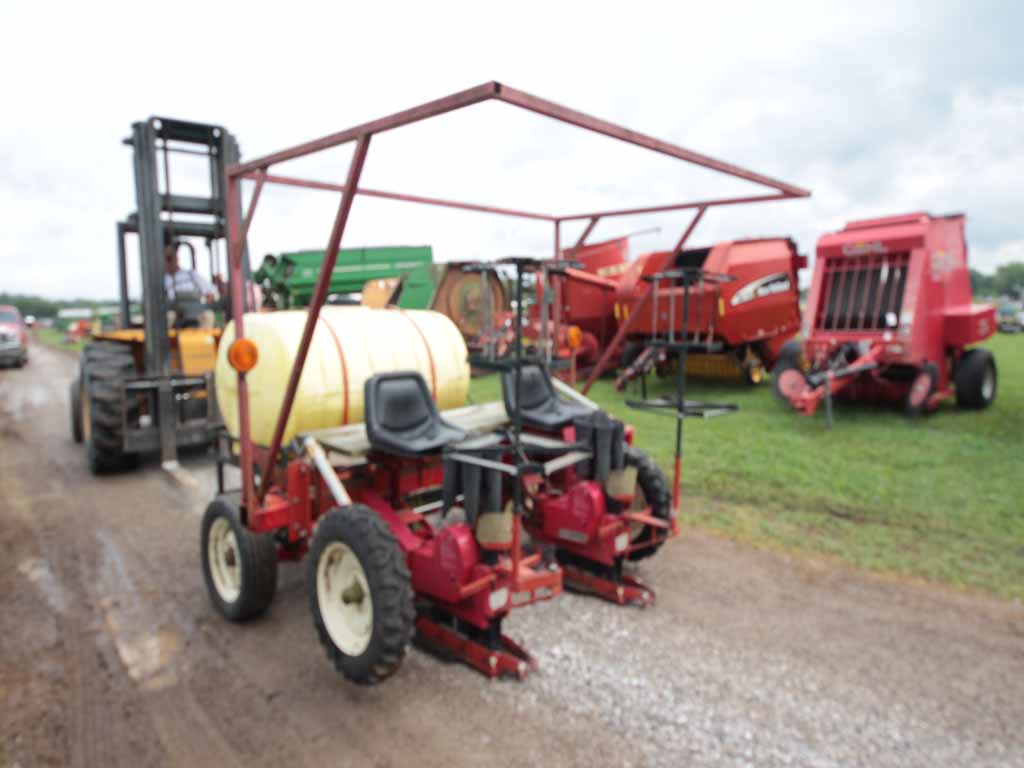 MECHANICAL 2 ROW TOBACCO SETTER
