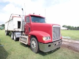 FREIGHTLINER FLD120 DAY CAB ROAD TRACTOR