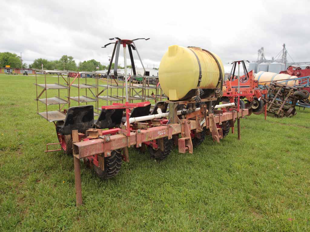 4 row tobacco setter 4 ROW MECHANICAL TOBACCO SETTER