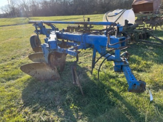 3 BOTTOM SEMI MOUNTED PLOW, 18"