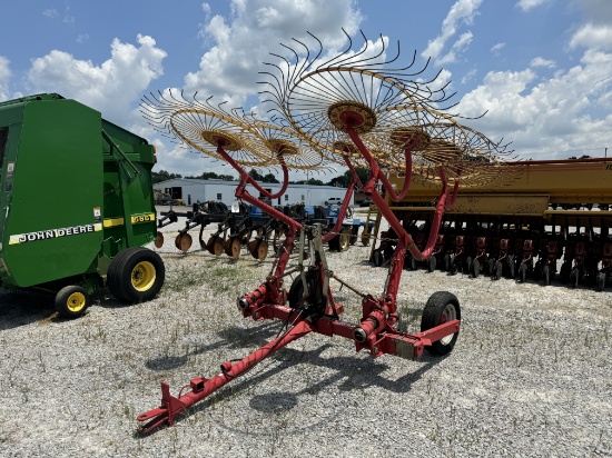 HAY RAKE
