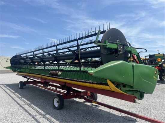 JOHN DEERE 635FD FLEX DRAPER PLATFORM