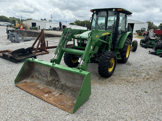 JD 5225 TRACTOR