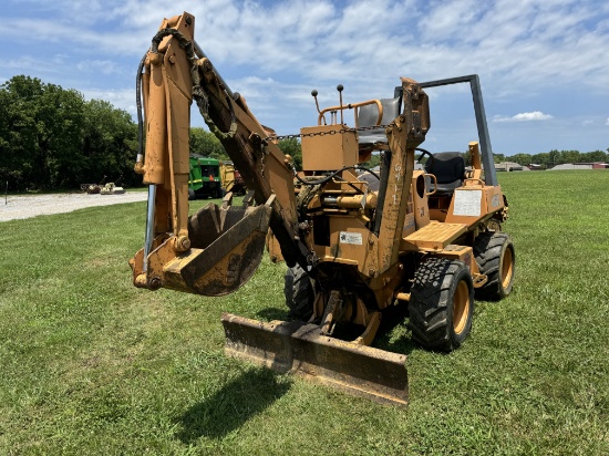 CASE 460 TRENCHER BACKHOE