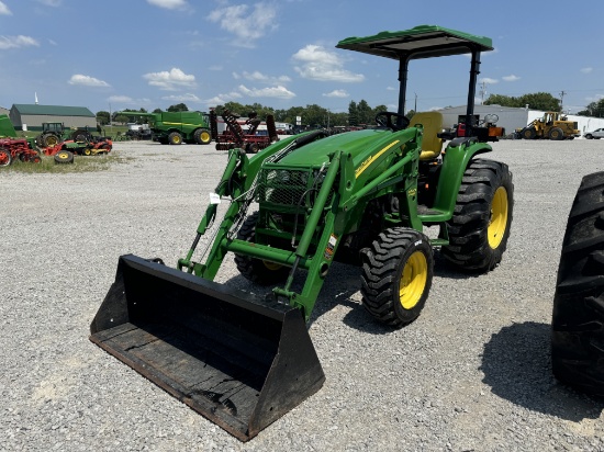 JD 4720 TRACTOR