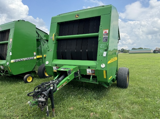 JD 567 BALER