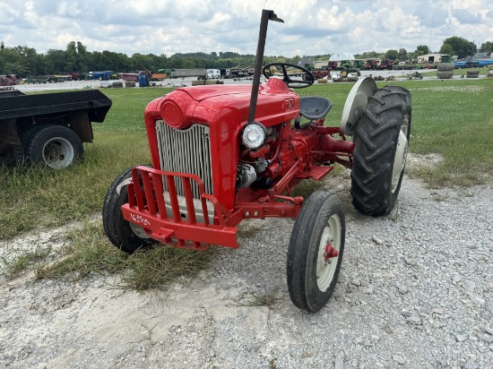 FORD 601 TRACTOR