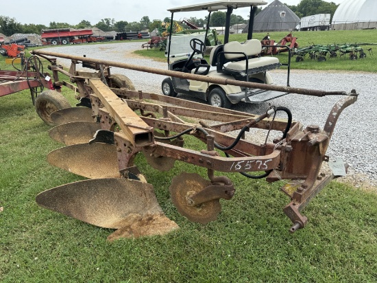 IH 540 PLOW