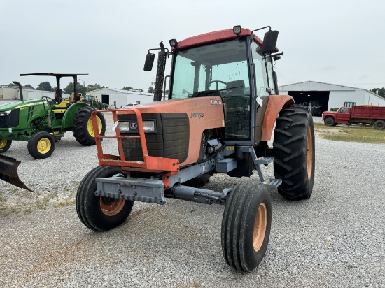 KUBOTA M105 S TRACTOR