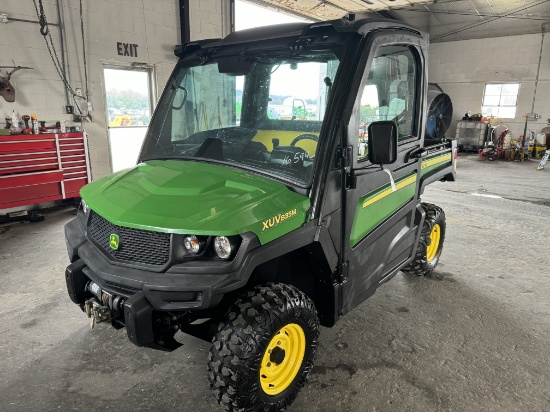 JD 835M GATOR