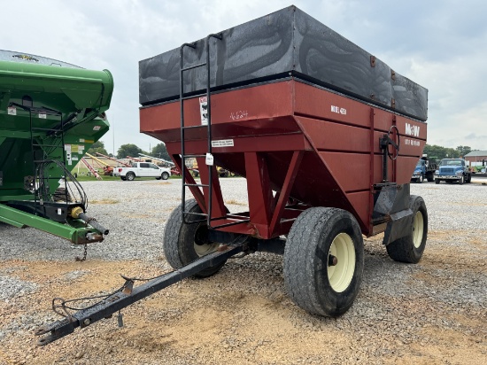 M&W GRAVITY WAGON