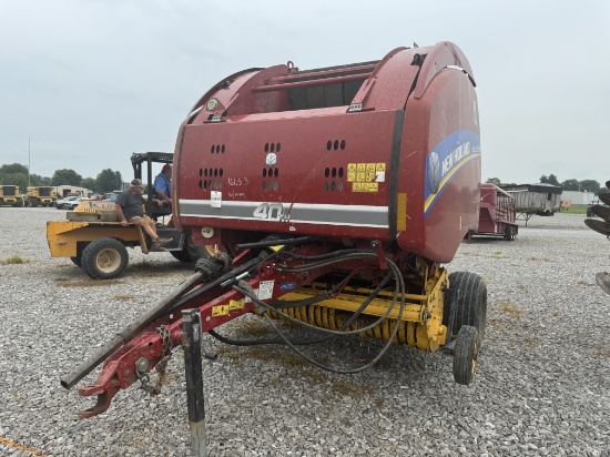 NH 460 ROUND BALER