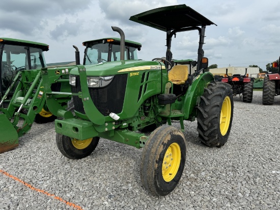 JD 5055E TRACTOR