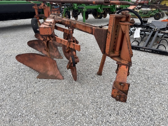 AC 2000 PLOW