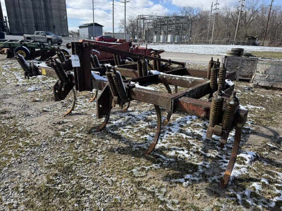 CASE 55 CHISEL PLOW