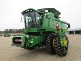 JD 9760 Combine, YR 05, 3277/2180 Hrs  S/N S710612
