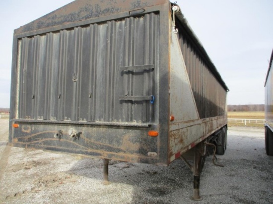 Wilson Hopper Steel 30'  1975 Yr.