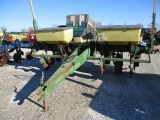 JD 7000 Planter, 4 Row Wide, Conservation