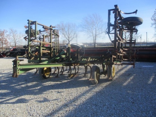JD 1000 26' Field Cultivator w/ Tine Harrow, New
