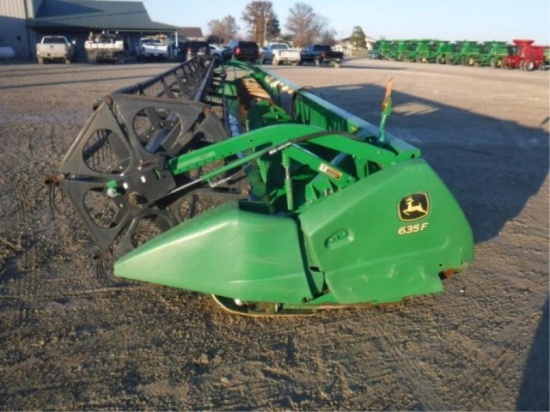 JD 635F Grain Head, 2013 Year