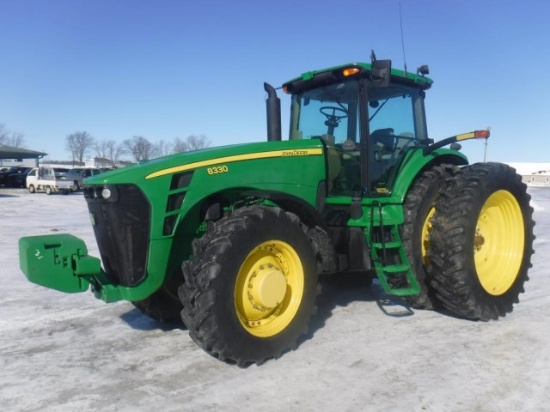 JD 8330 Tractor, 2006 Year, 4037 Hours