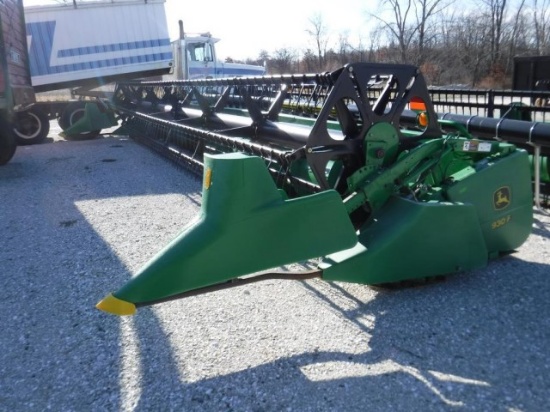 JD 930F Grain Head