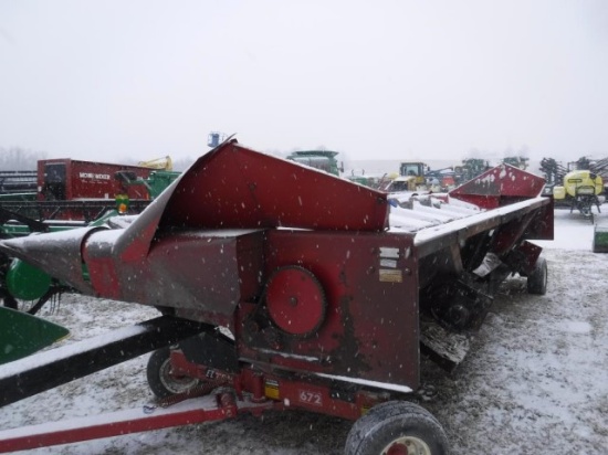 CIH 983 Corn Head 8R30''