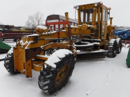 Champion D565T Road Grader