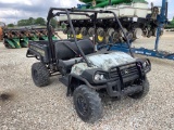 JD 825I Gator