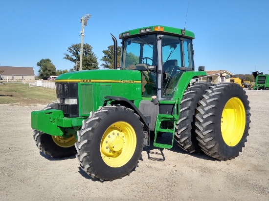 1996 John Deere 7800 MFWD Tractor