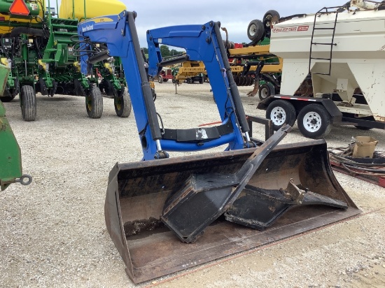 New Holland 870TL Loader