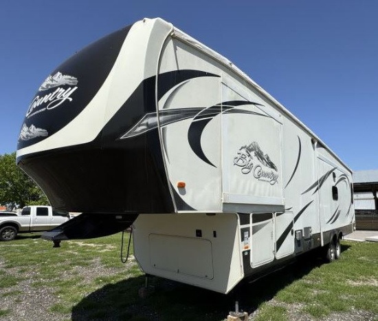 2014 Big Country 40' Fifth Wheel Camper